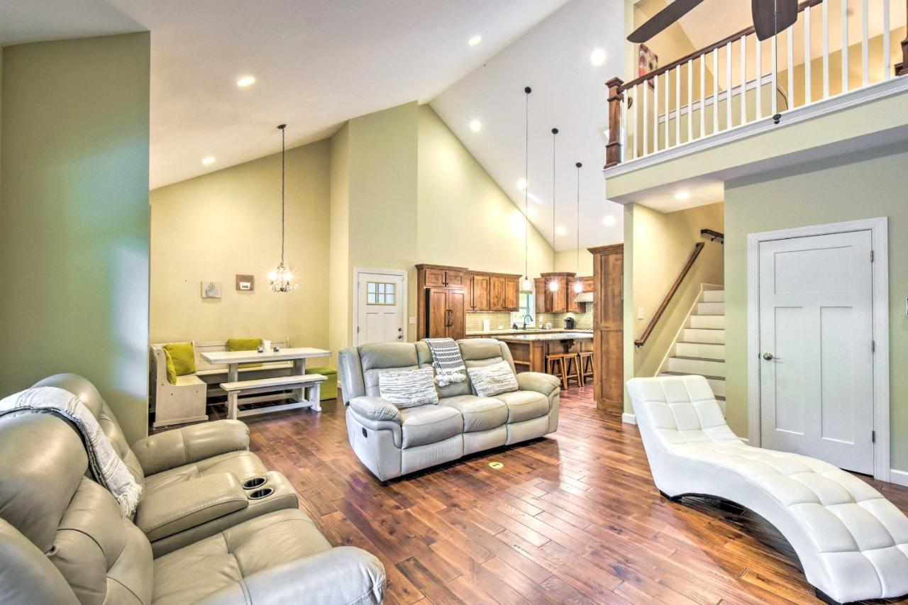 Cozy Riverside Dahlonega Home With Kayaks And Fire Pit Bagian luar foto