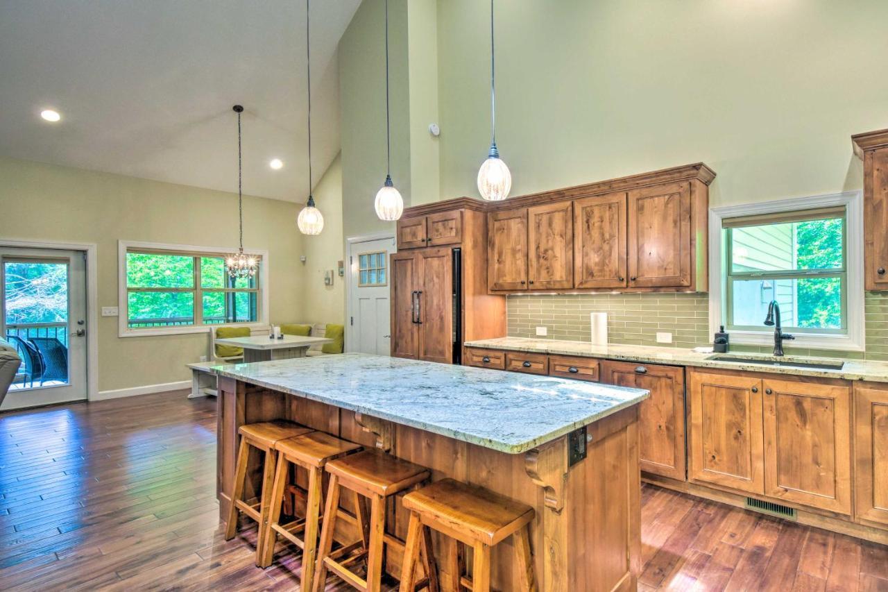 Cozy Riverside Dahlonega Home With Kayaks And Fire Pit Bagian luar foto