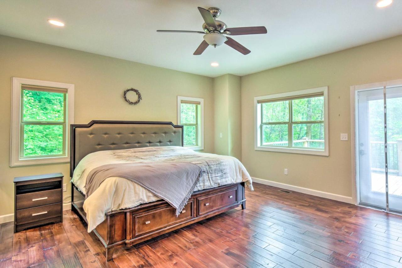 Cozy Riverside Dahlonega Home With Kayaks And Fire Pit Bagian luar foto