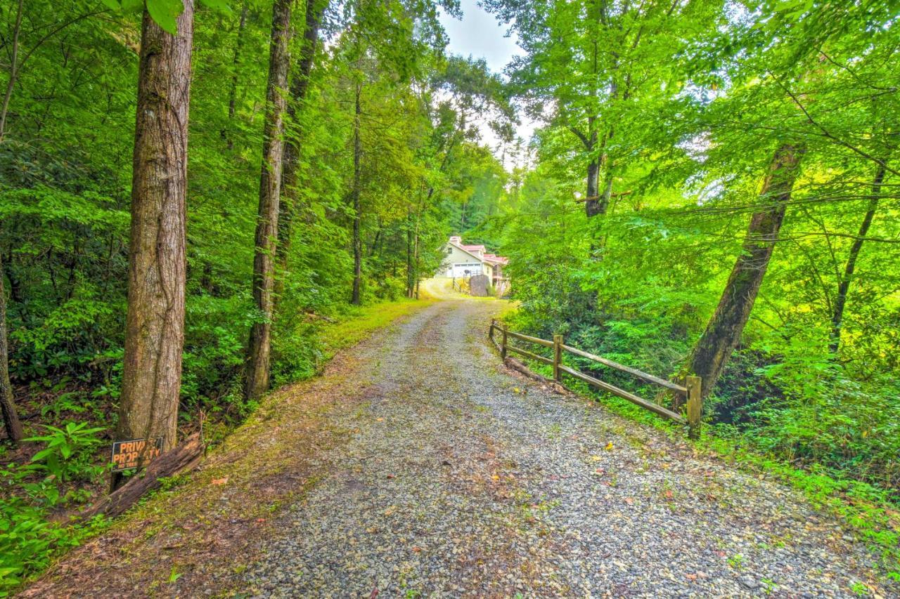 Cozy Riverside Dahlonega Home With Kayaks And Fire Pit Bagian luar foto